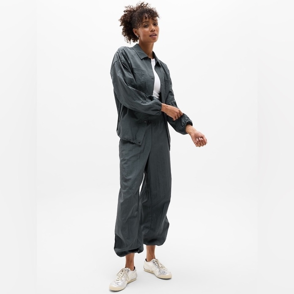 Athleta Lunar Sheen Utility Mid Rise Pant - Picture 7 of 7